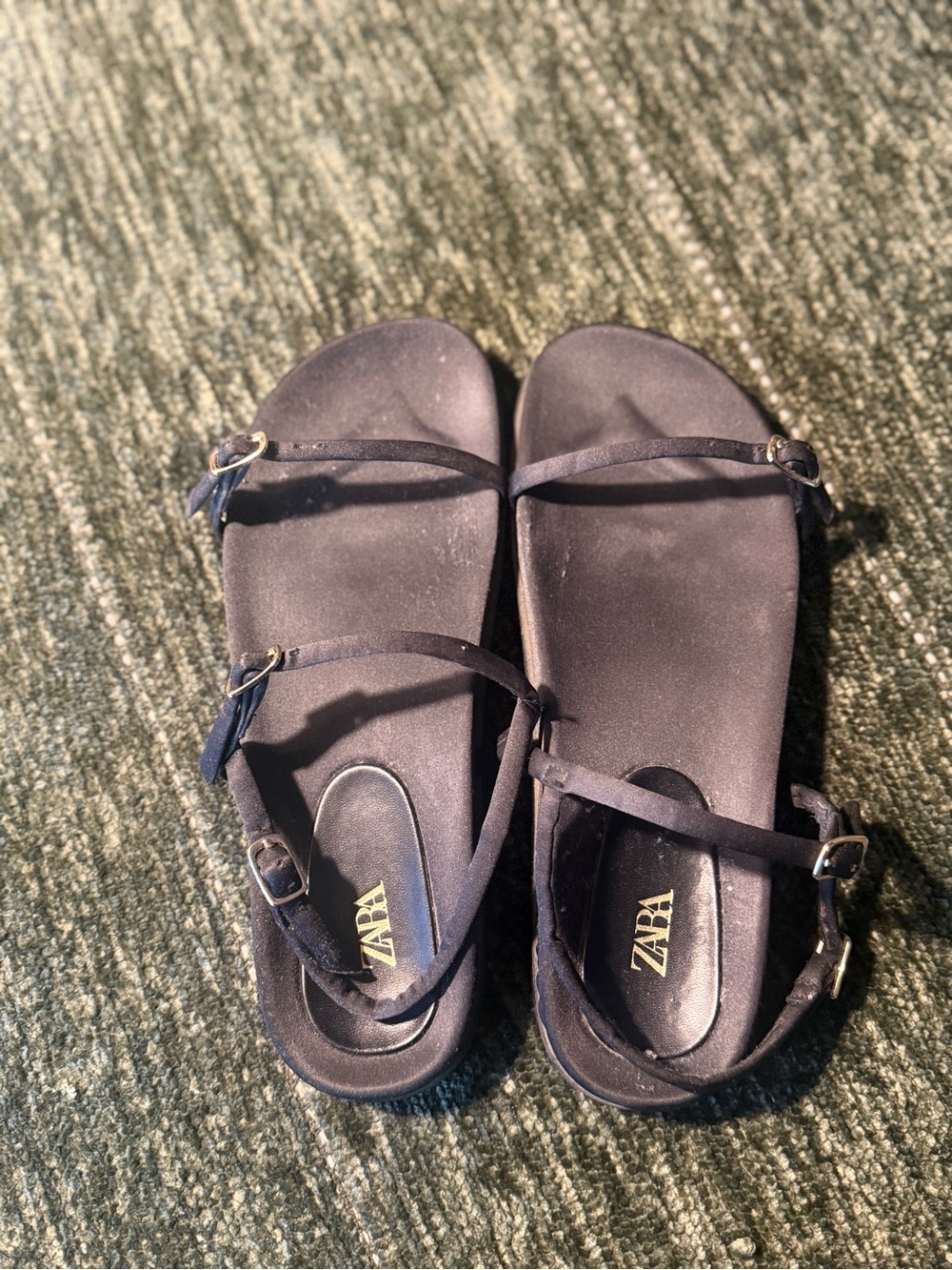 ZARA Textured Gray Sole with Logo